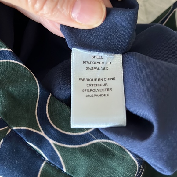 Navy and green pleated mini skirt. - Picture 5 of 6